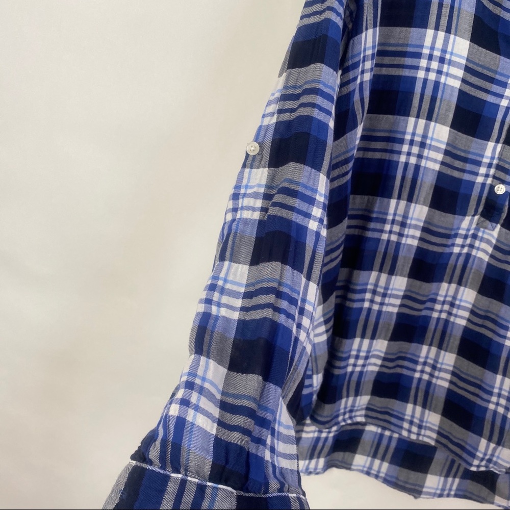 Gap Blue and White Plaid Flannel Hi Low Top - Picture 3 of 8